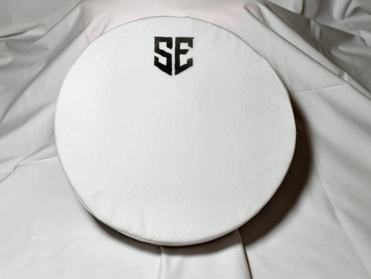 Round Shield